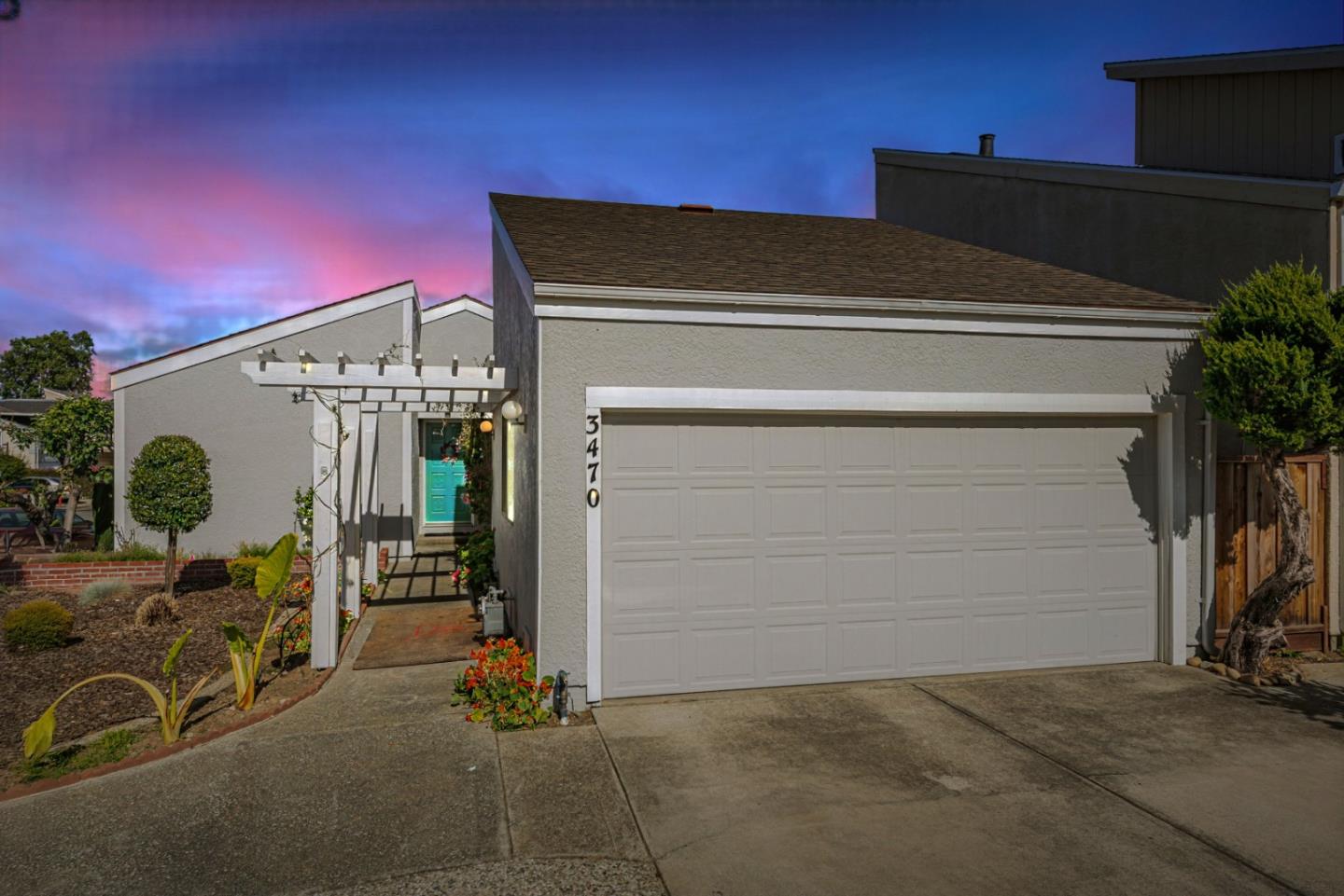 Detail Gallery Image 1 of 42 For 3470 Lapridge Ln, San Jose,  CA 95124 - 3 Beds | 2 Baths