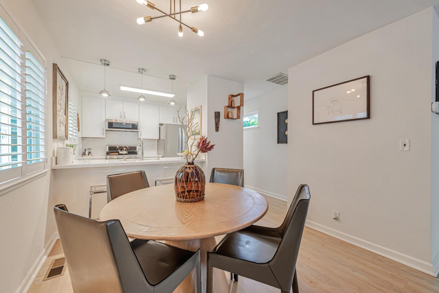 Detail Gallery Image 20 of 42 For 3470 Lapridge Ln, San Jose,  CA 95124 - 3 Beds | 2 Baths