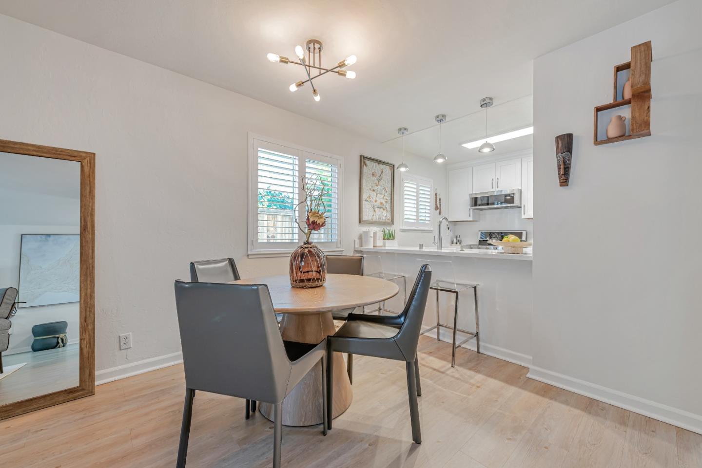 Detail Gallery Image 22 of 42 For 3470 Lapridge Ln, San Jose,  CA 95124 - 3 Beds | 2 Baths