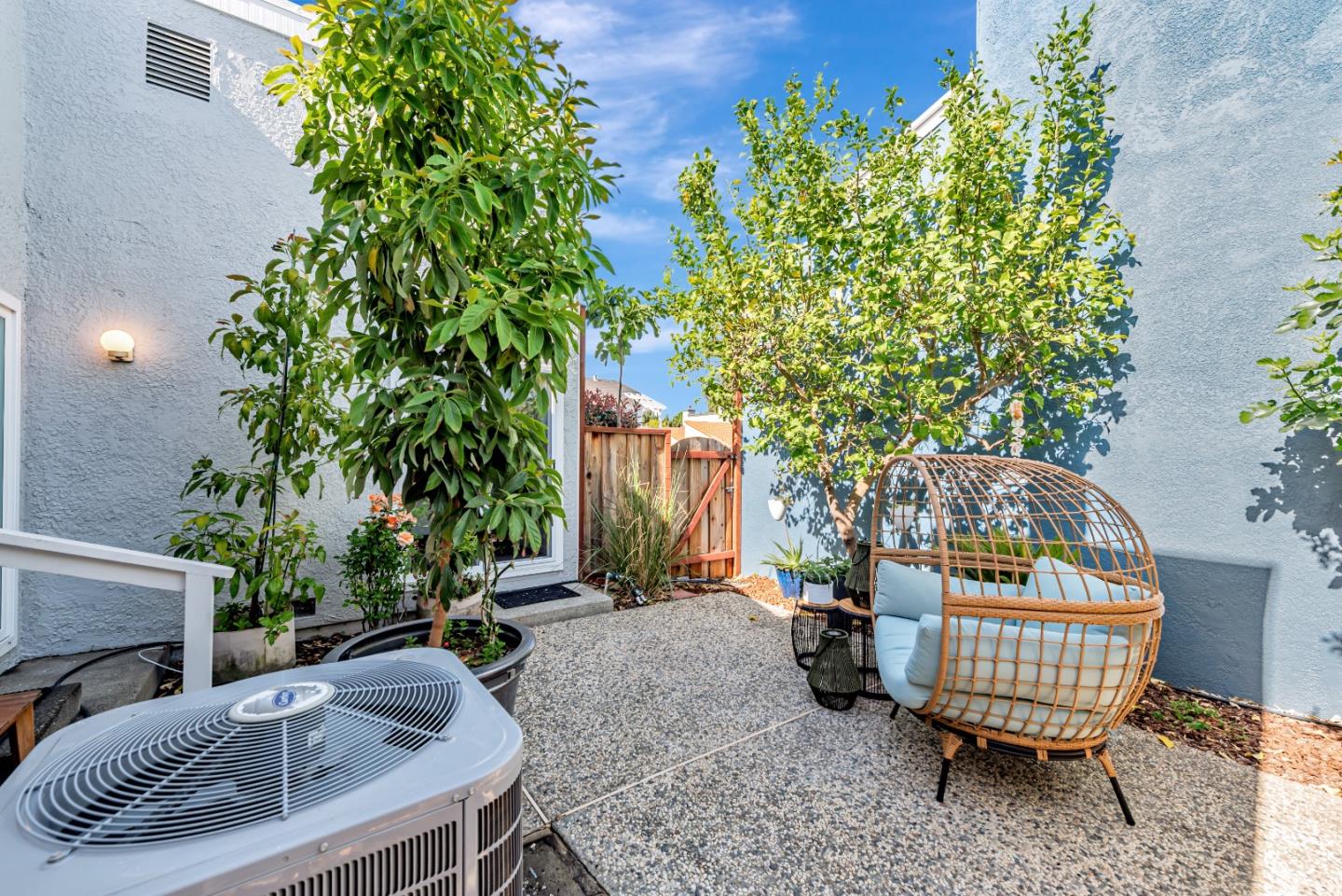Detail Gallery Image 40 of 42 For 3470 Lapridge Ln, San Jose,  CA 95124 - 3 Beds | 2 Baths