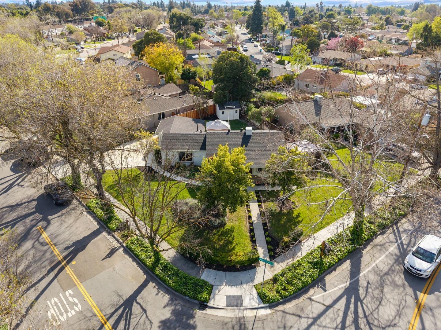 Detail Gallery Image 38 of 41 For 1425 Walnut Grove Ave, San Jose,  CA 95126 - 3 Beds | 2 Baths