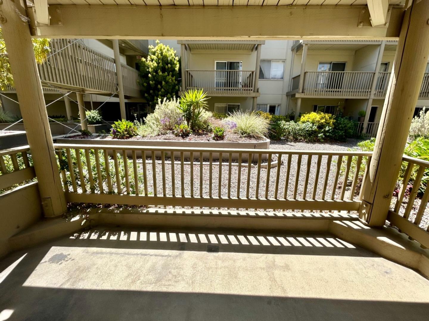 Detail Gallery Image 7 of 13 For 397 Imperial Way #147,  Daly City,  CA 94015 - 0 Beds | 1 Baths
