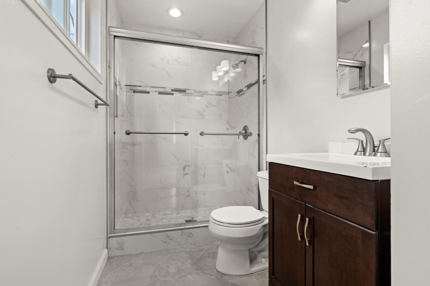 Detail Gallery Image 13 of 22 For 111 N San Tomas Aquino Rd, Campbell,  CA 95008 - 3 Beds | 2 Baths