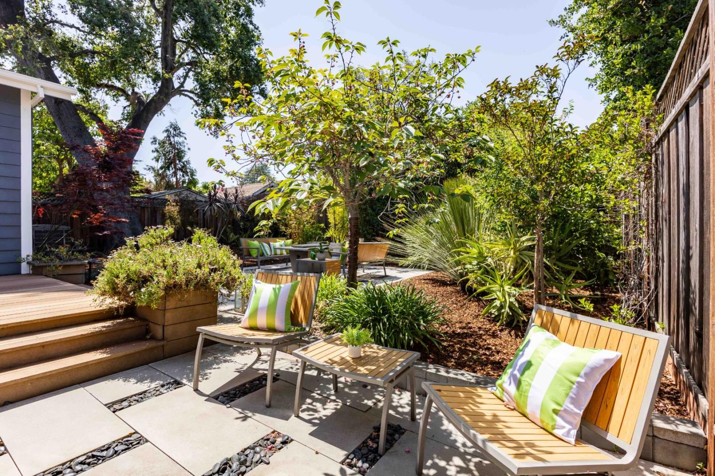 Detail Gallery Image 19 of 24 For 638 Mountain View Ave, Mountain View,  CA 94041 - 4 Beds | 3 Baths