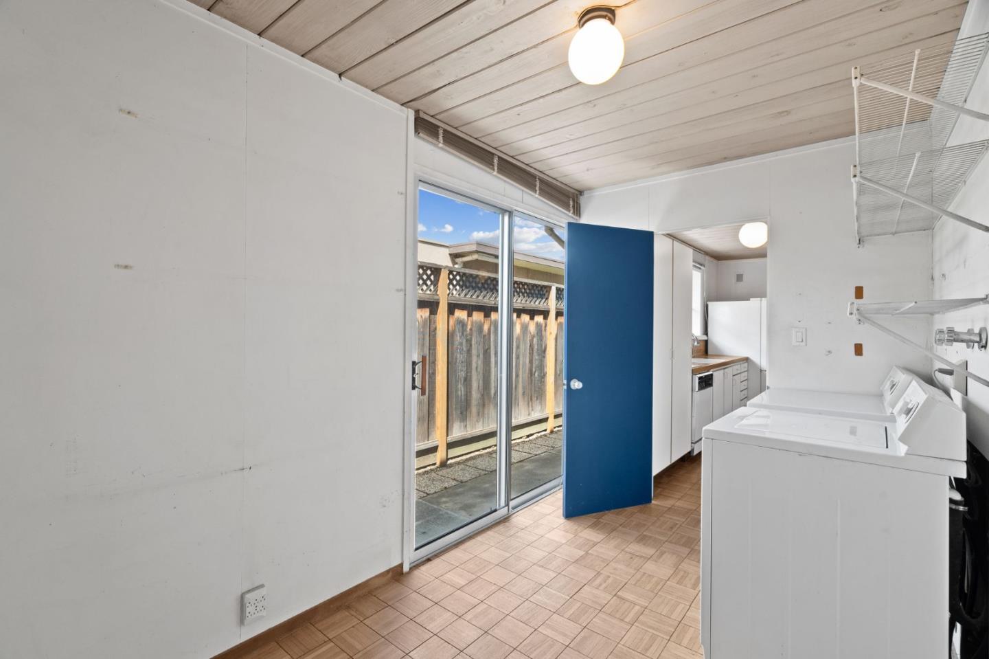 Detail Gallery Image 21 of 41 For 1736 Frobisher Way, San Jose,  CA 95124 - 4 Beds | 2 Baths