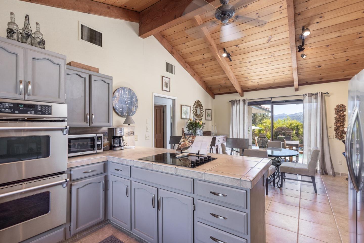 Detail Gallery Image 16 of 28 For 34998 Sky Ranch Rd, Carmel Valley,  CA 93924 - 4 Beds | 2 Baths