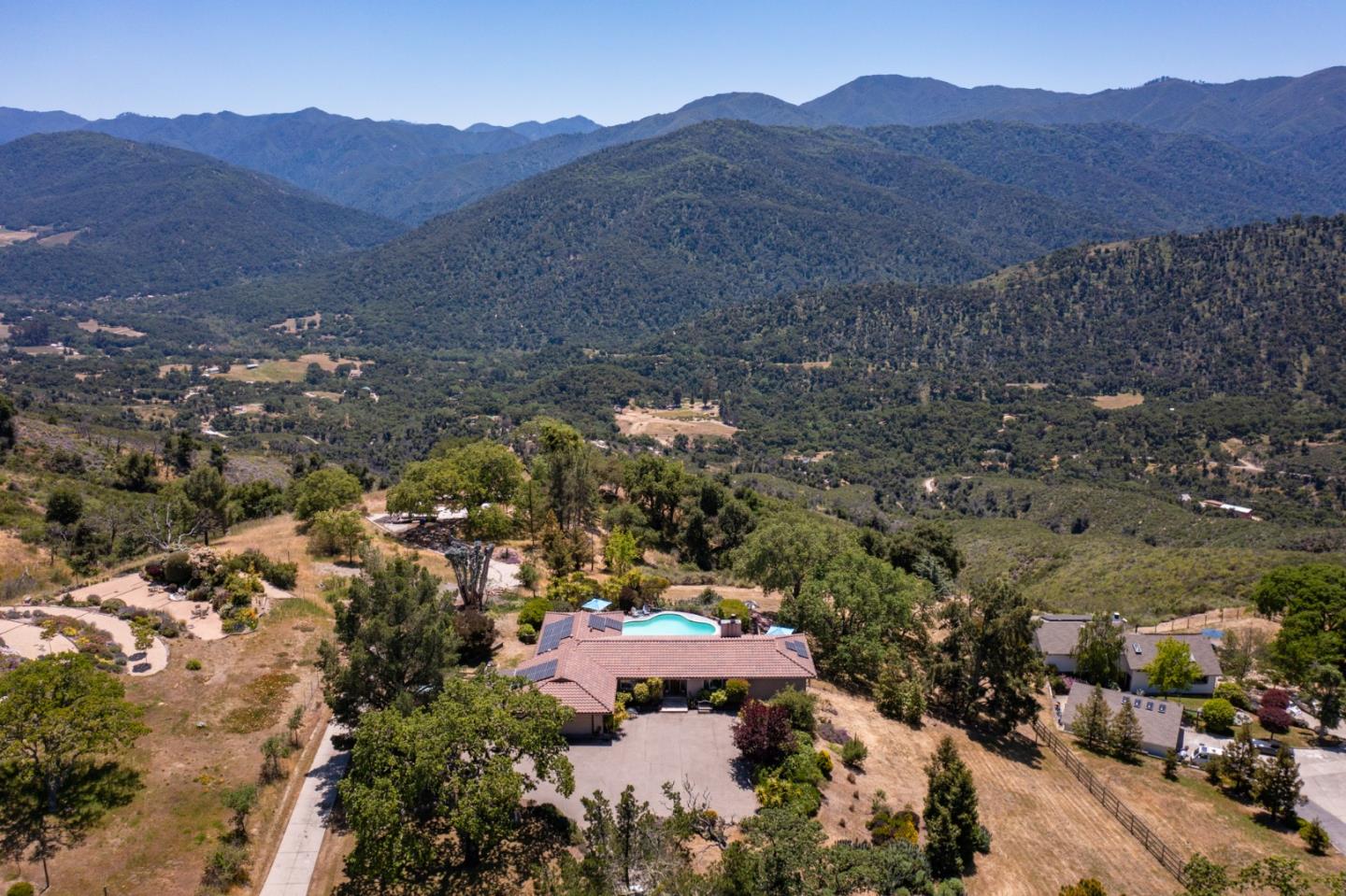 Detail Gallery Image 27 of 28 For 34998 Sky Ranch Rd, Carmel Valley,  CA 93924 - 4 Beds | 2 Baths