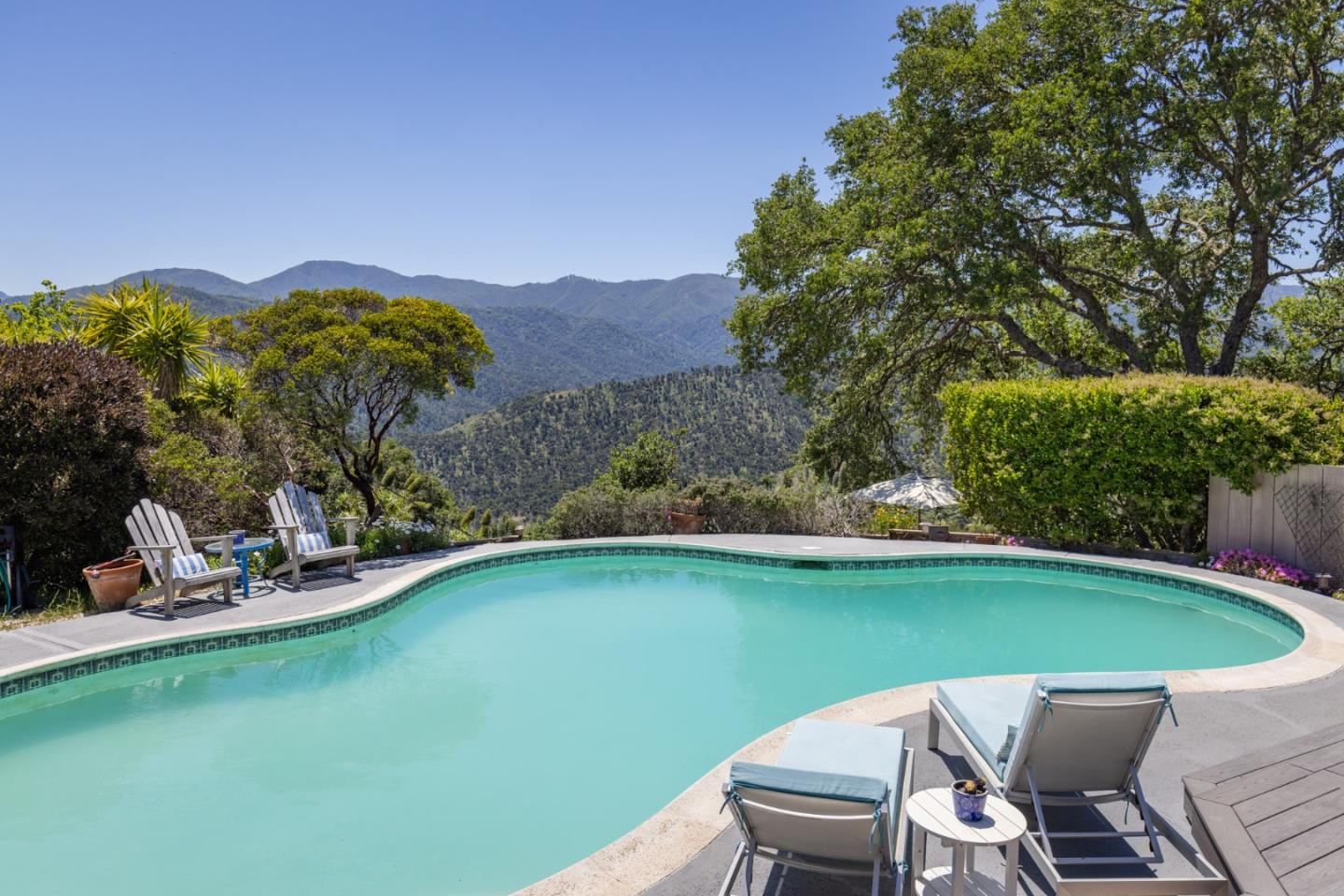 Detail Gallery Image 4 of 28 For 34998 Sky Ranch Rd, Carmel Valley,  CA 93924 - 4 Beds | 2 Baths