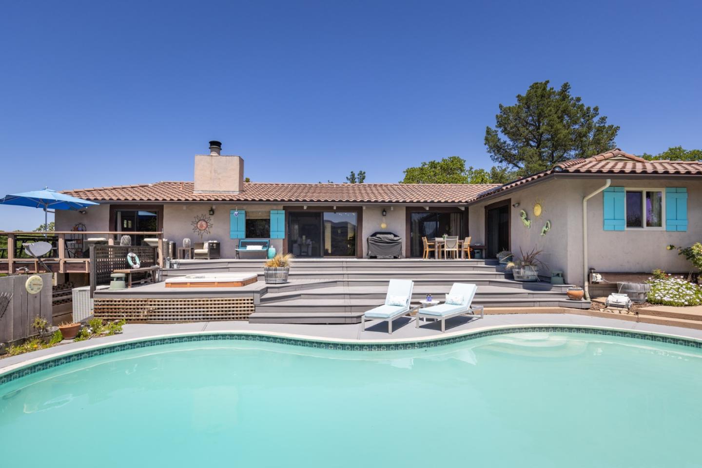 Detail Gallery Image 7 of 28 For 34998 Sky Ranch Rd, Carmel Valley,  CA 93924 - 4 Beds | 2 Baths
