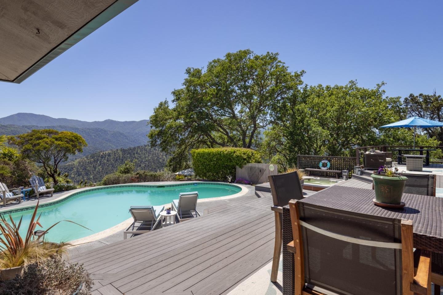 Detail Gallery Image 8 of 28 For 34998 Sky Ranch Rd, Carmel Valley,  CA 93924 - 4 Beds | 2 Baths