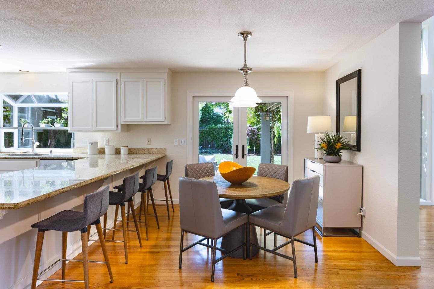 Detail Gallery Image 12 of 34 For 590 Military Way, Palo Alto,  CA 94306 - 4 Beds | 3/1 Baths