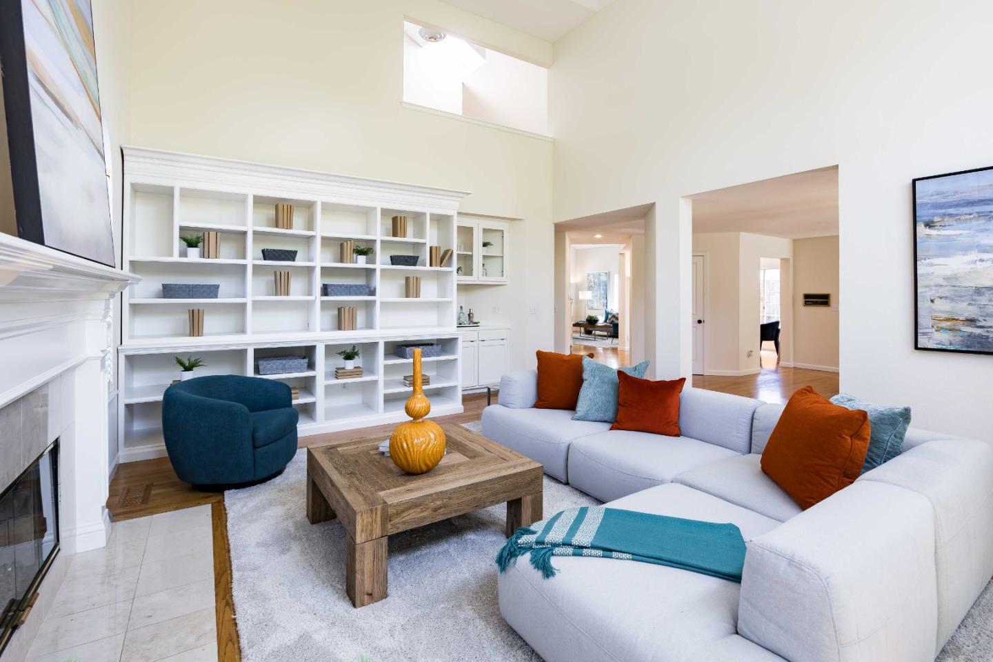 Detail Gallery Image 13 of 34 For 590 Military Way, Palo Alto,  CA 94306 - 4 Beds | 3/1 Baths