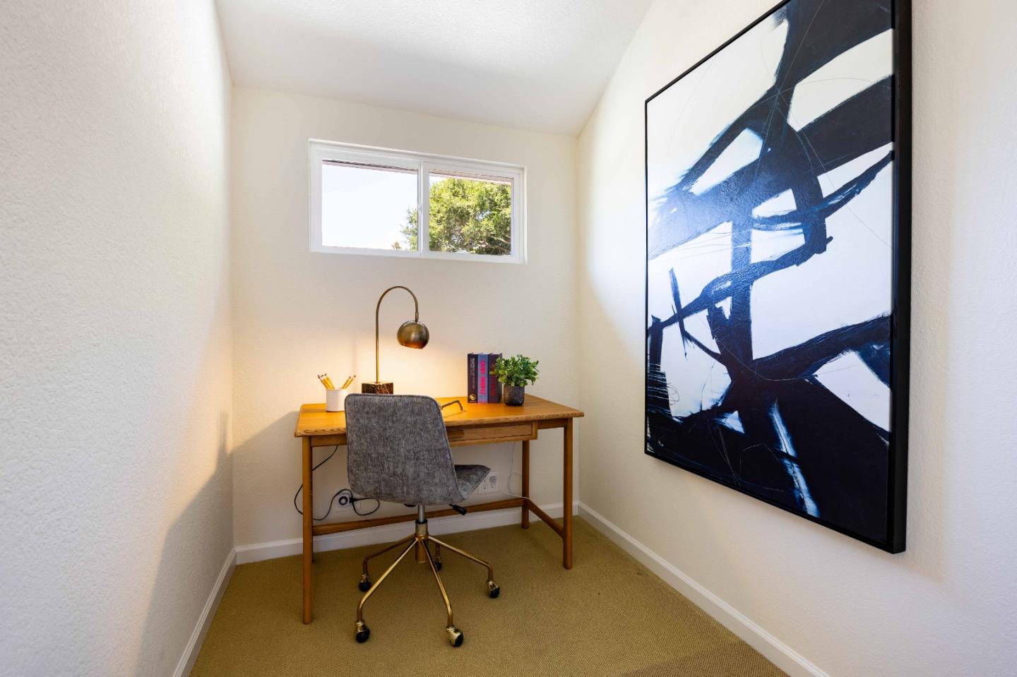 Detail Gallery Image 24 of 34 For 590 Military Way, Palo Alto,  CA 94306 - 4 Beds | 3/1 Baths