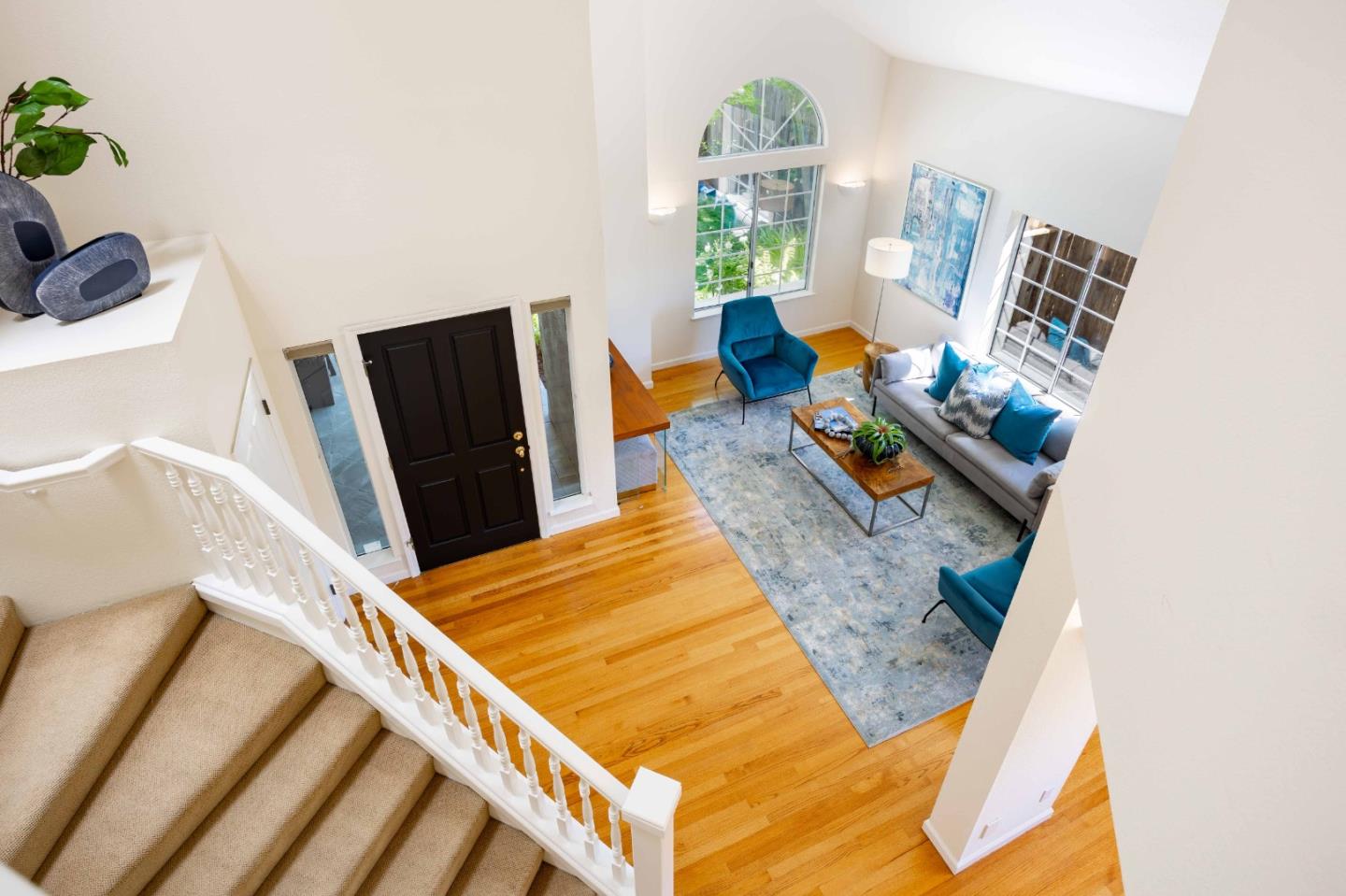 Detail Gallery Image 4 of 34 For 590 Military Way, Palo Alto,  CA 94306 - 4 Beds | 3/1 Baths