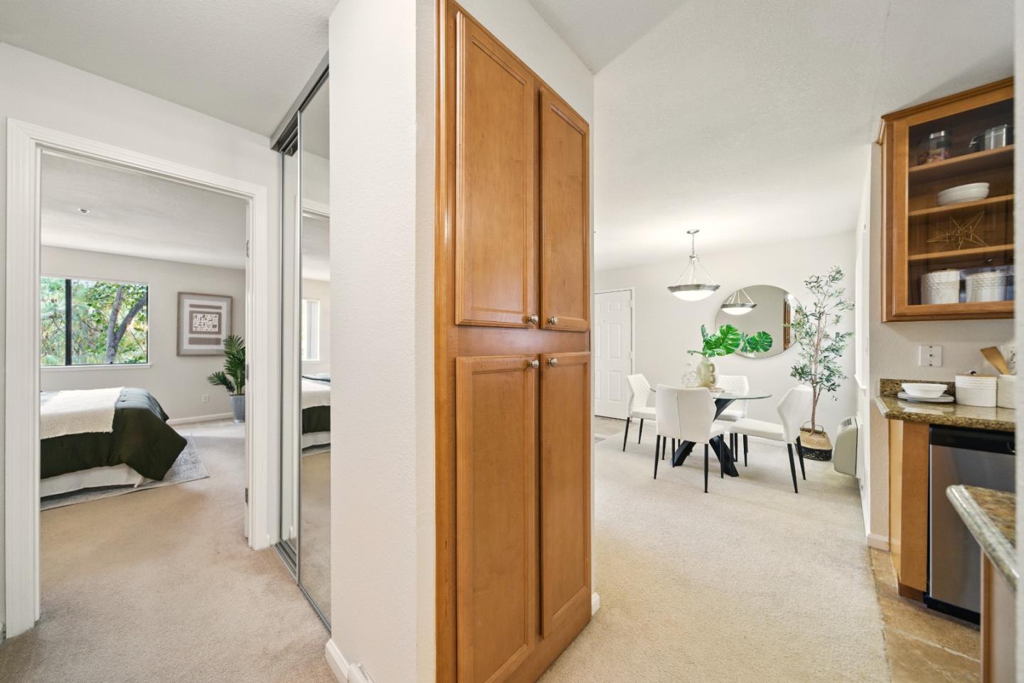 Detail Gallery Image 4 of 34 For 880 E Fremont Ave #510,  Sunnyvale,  CA 94087 - 1 Beds | 1 Baths