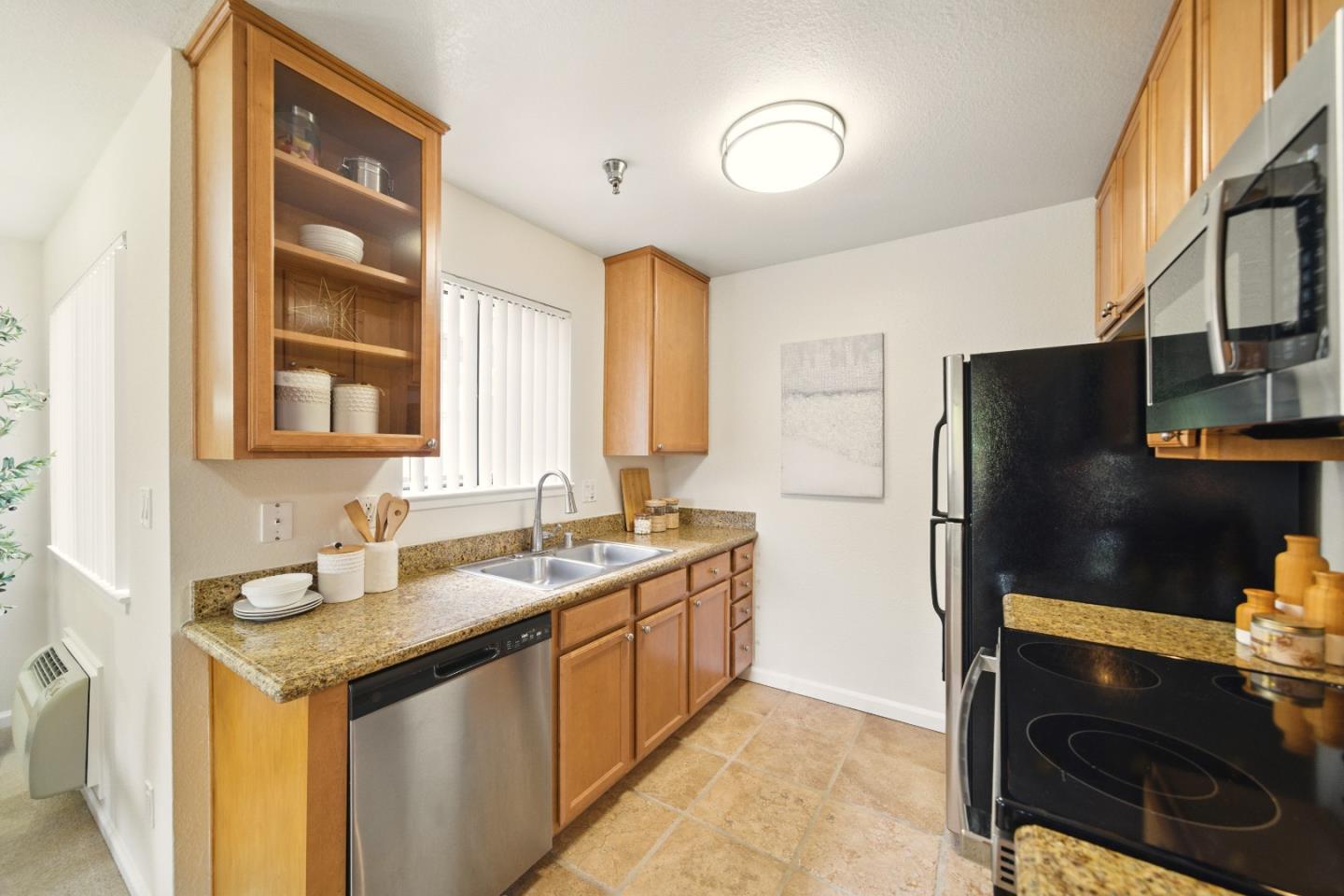 Detail Gallery Image 5 of 34 For 880 E Fremont Ave #510,  Sunnyvale,  CA 94087 - 1 Beds | 1 Baths