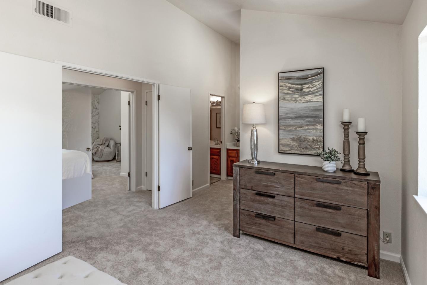 Detail Gallery Image 23 of 39 For 283 De Soto Dr, Los Gatos,  CA 95032 - 2 Beds | 2/1 Baths