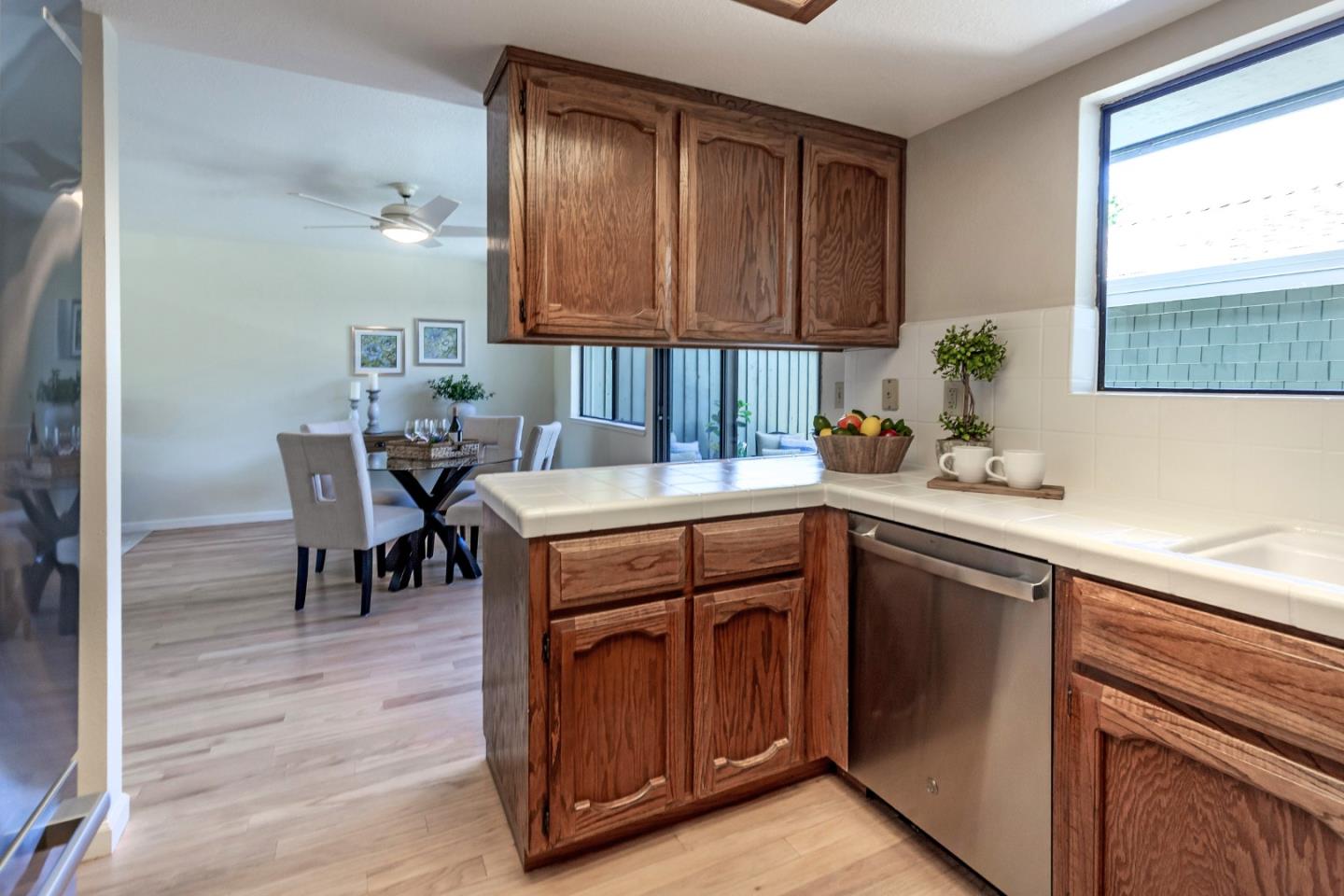 Detail Gallery Image 31 of 39 For 283 De Soto Dr, Los Gatos,  CA 95032 - 2 Beds | 2/1 Baths