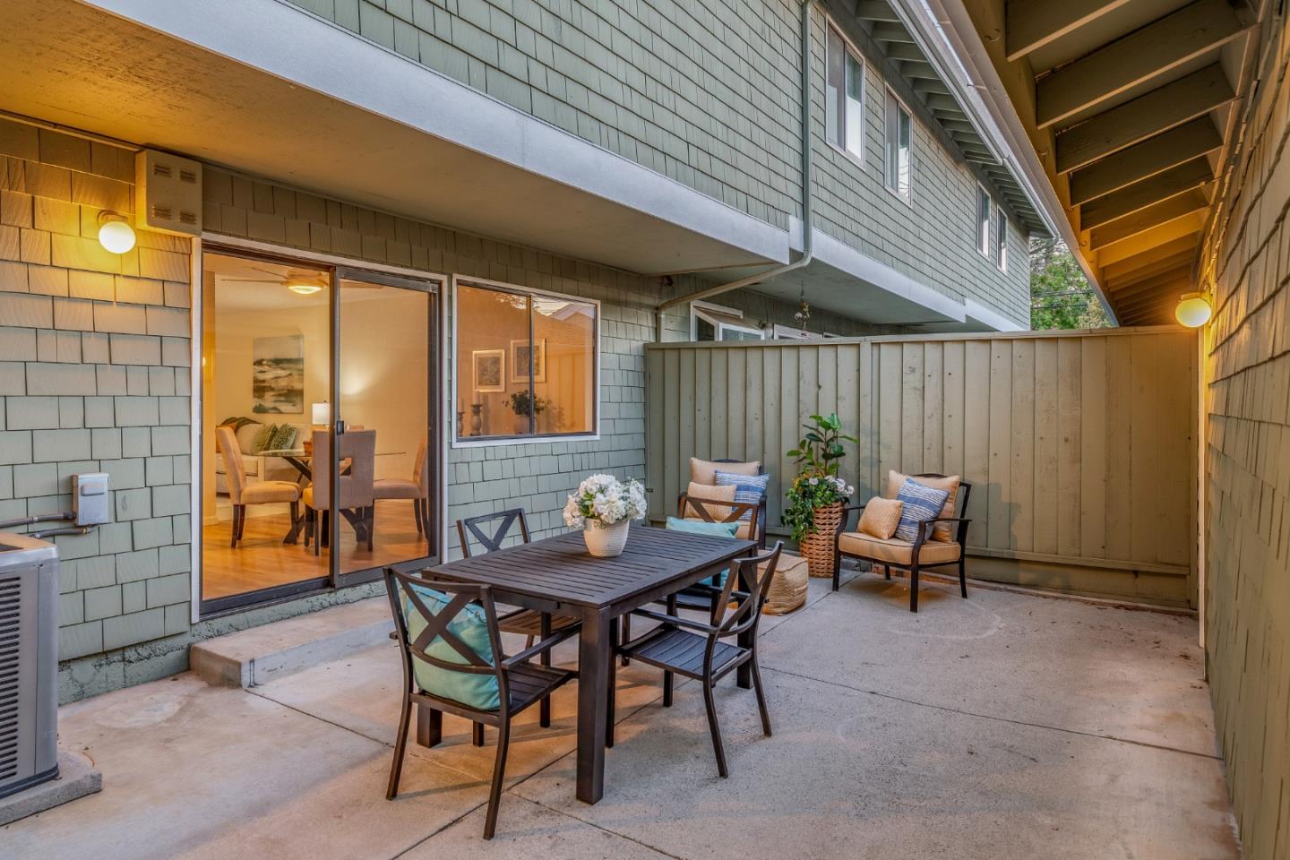 Detail Gallery Image 37 of 39 For 283 De Soto Dr, Los Gatos,  CA 95032 - 2 Beds | 2/1 Baths