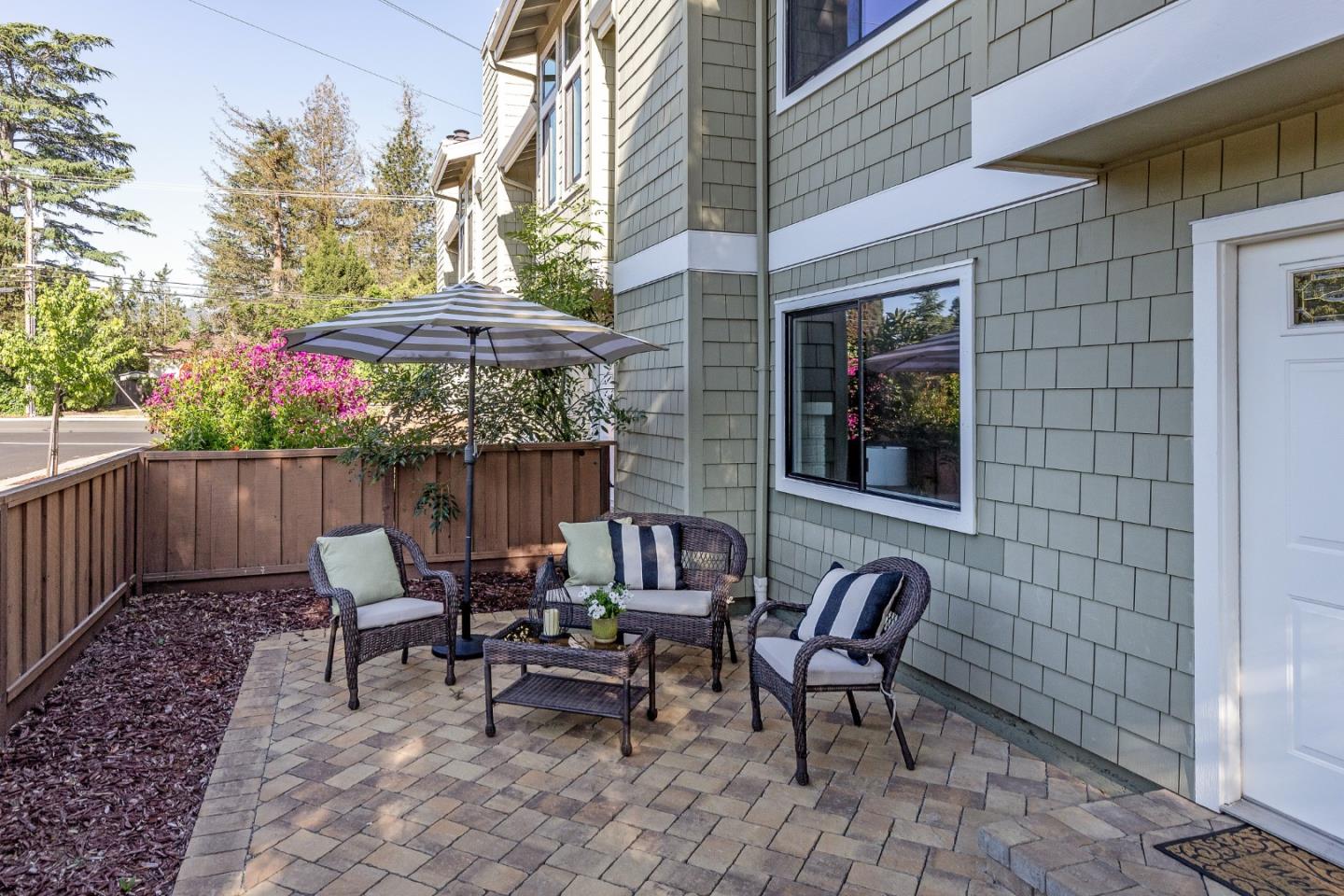 Detail Gallery Image 6 of 39 For 283 De Soto Dr, Los Gatos,  CA 95032 - 2 Beds | 2/1 Baths