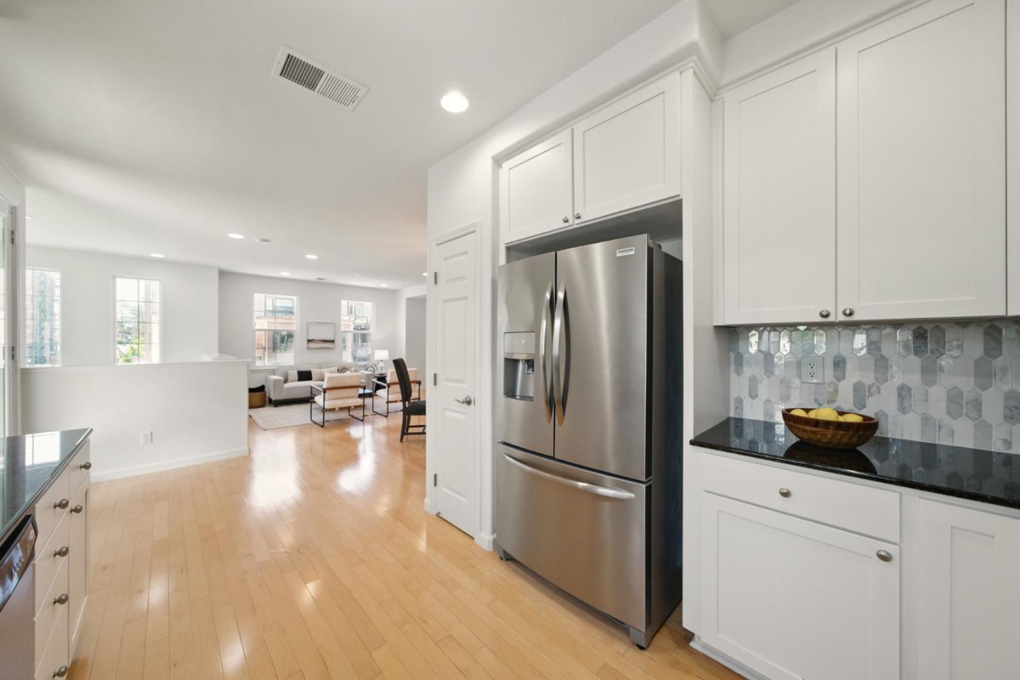 Detail Gallery Image 16 of 43 For 481 Tristania Ter, Sunnyvale,  CA 94086 - 2 Beds | 2 Baths
