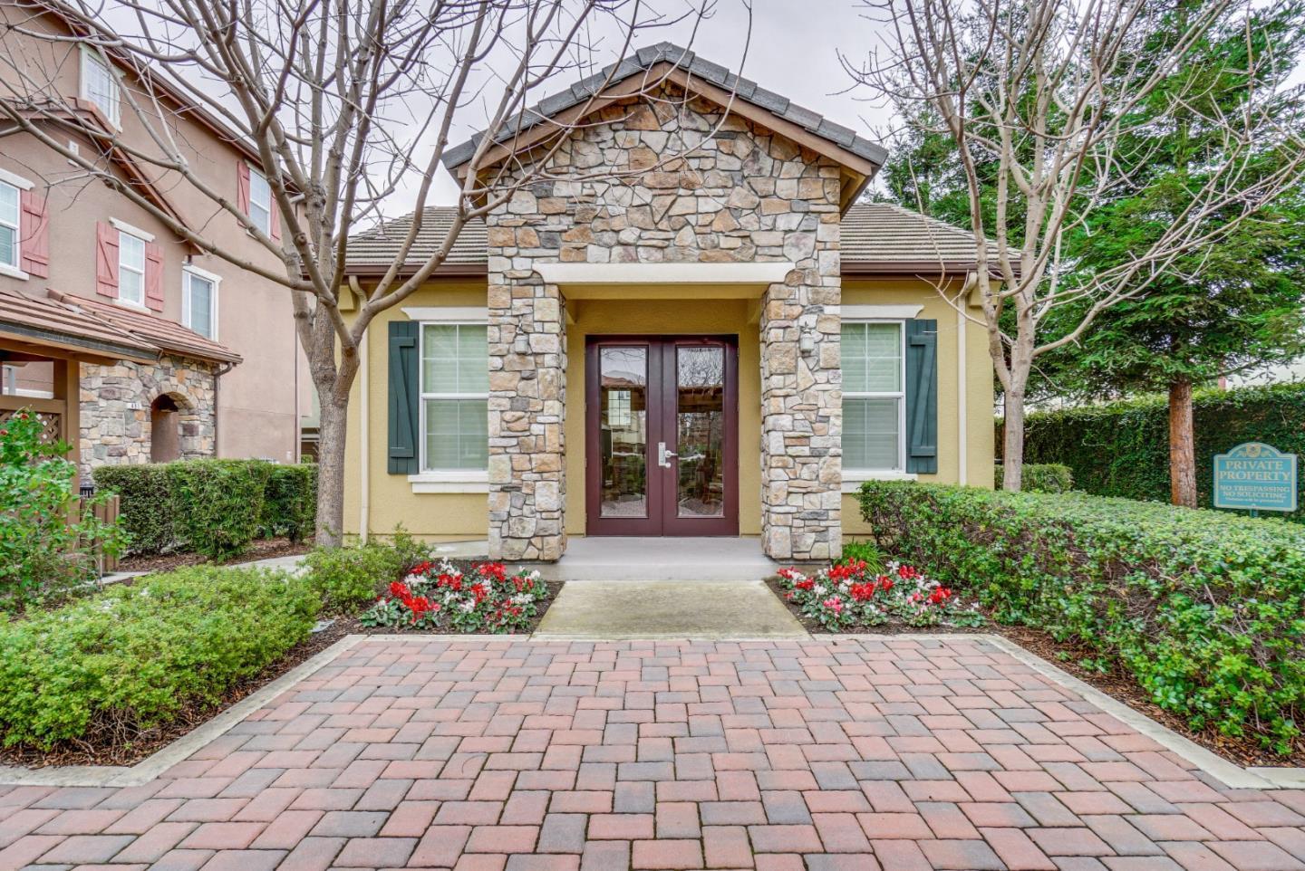 Detail Gallery Image 32 of 43 For 481 Tristania Ter, Sunnyvale,  CA 94086 - 2 Beds | 2 Baths