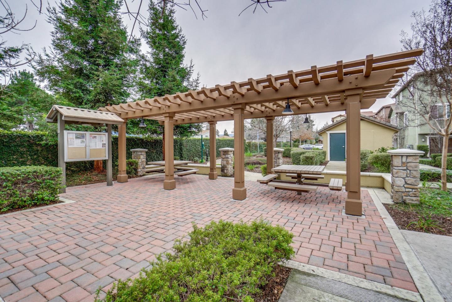 Detail Gallery Image 33 of 43 For 481 Tristania Ter, Sunnyvale,  CA 94086 - 2 Beds | 2 Baths