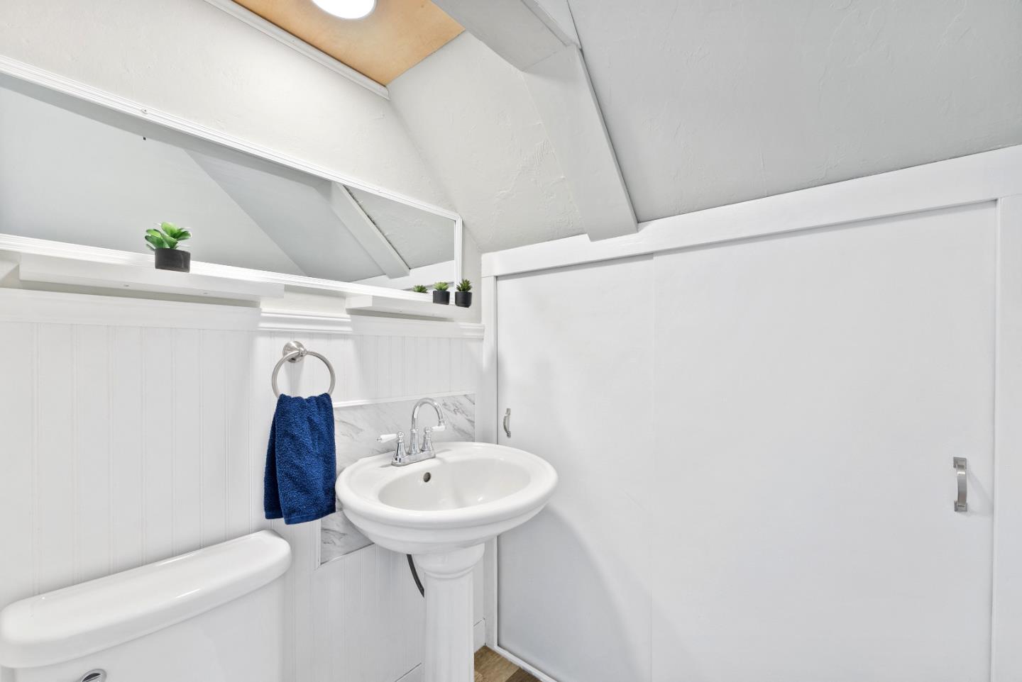 Detail Gallery Image 23 of 36 For 148 Mason St, Santa Cruz,  CA 95060 - 4 Beds | 2/1 Baths