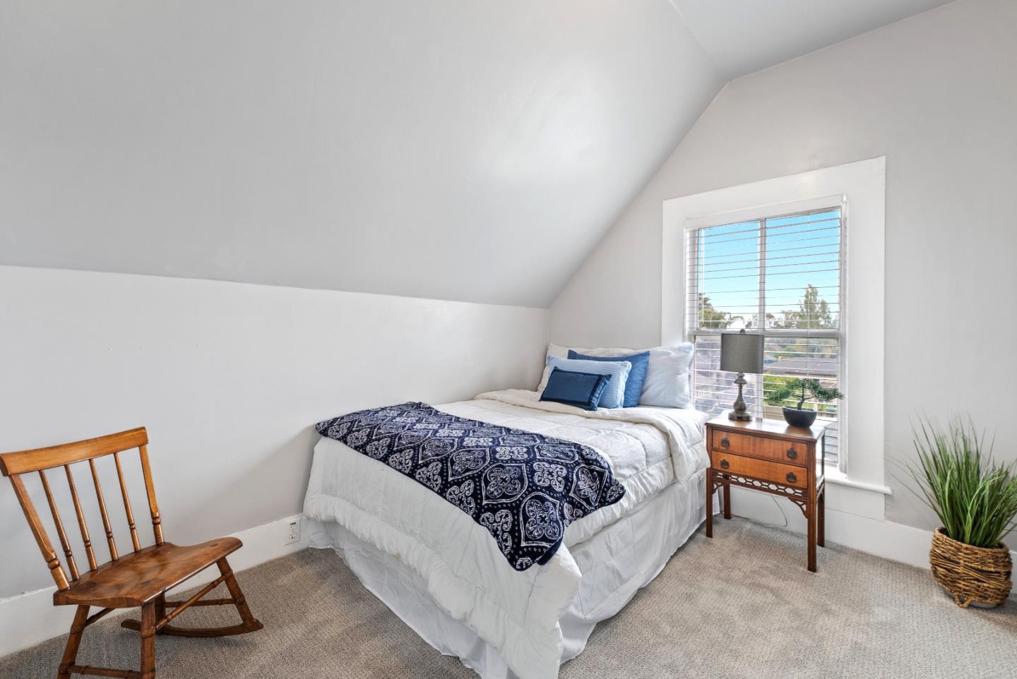 Detail Gallery Image 24 of 36 For 148 Mason St, Santa Cruz,  CA 95060 - 4 Beds | 2/1 Baths