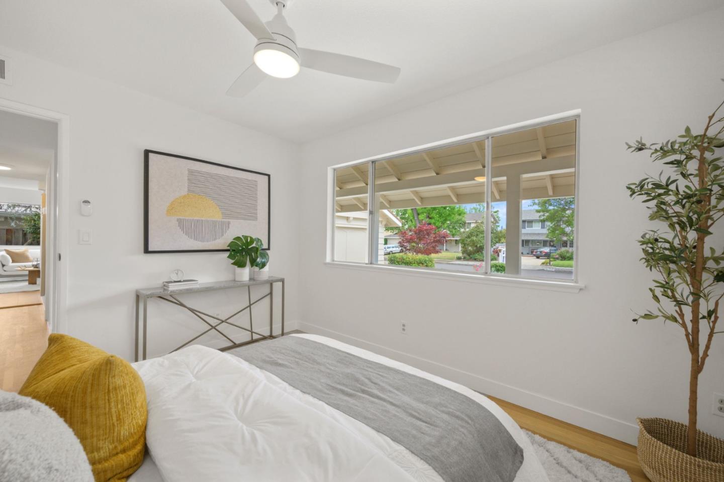 Detail Gallery Image 12 of 53 For 5589 Ora St, San Jose,  CA 95129 - 5 Beds | 2/1 Baths
