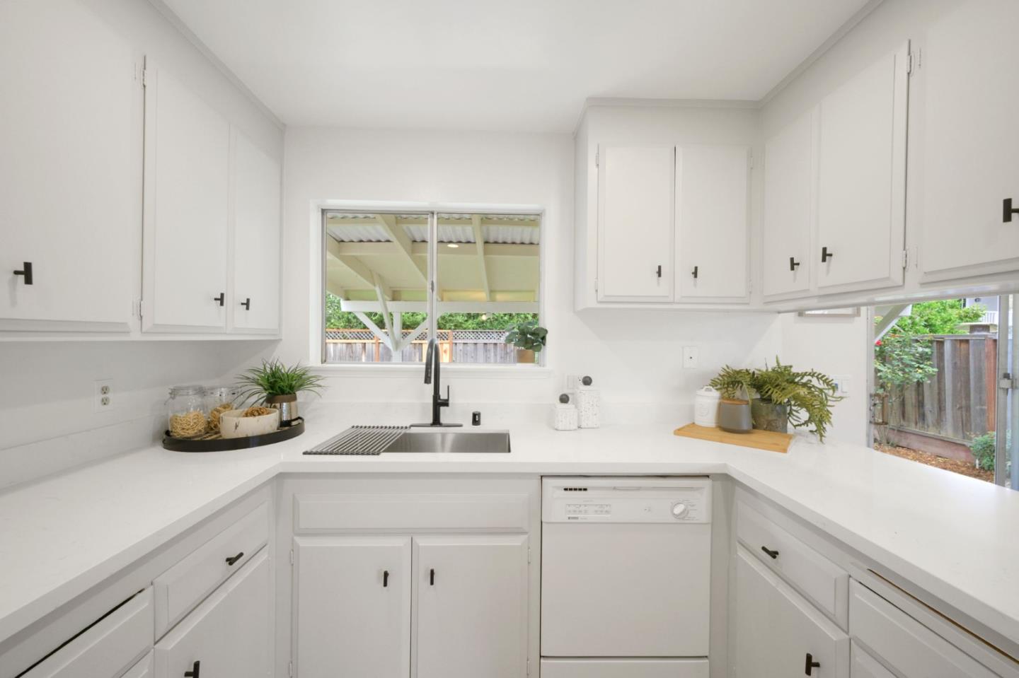 Detail Gallery Image 15 of 53 For 5589 Ora St, San Jose,  CA 95129 - 5 Beds | 2/1 Baths