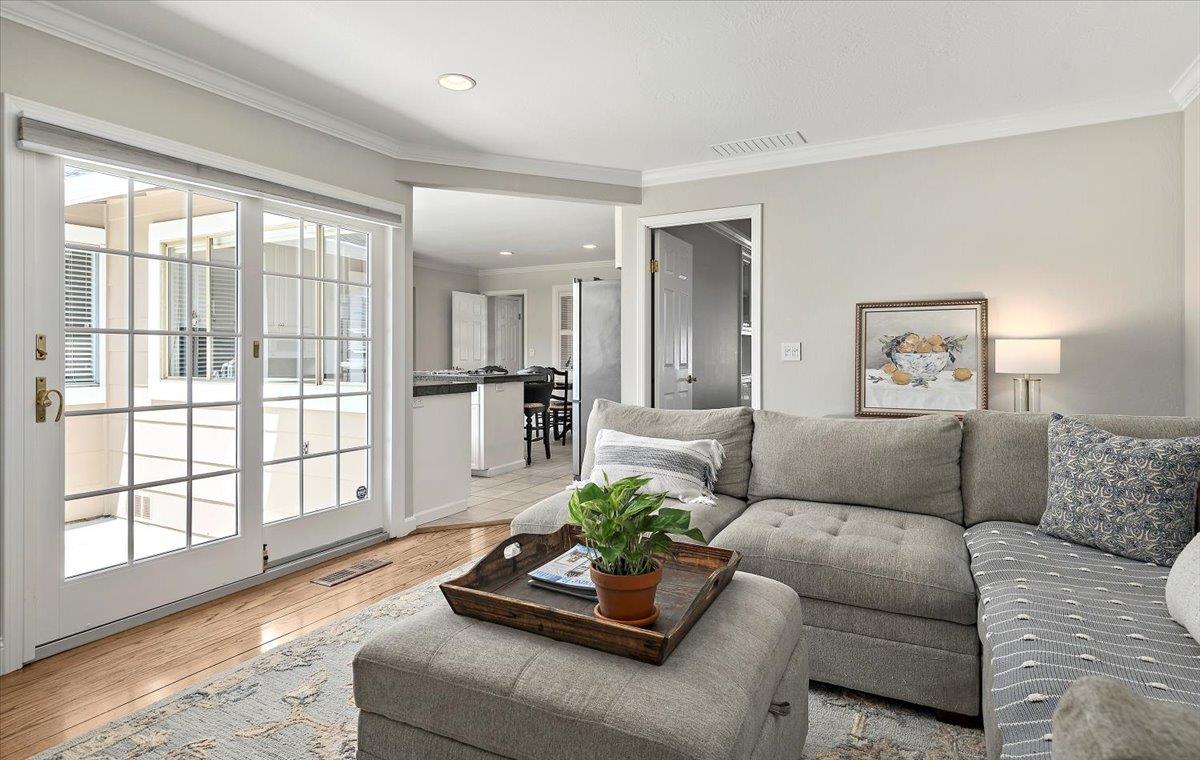 Detail Gallery Image 13 of 28 For 1826 Harris Ave, San Jose,  CA 95124 - 4 Beds | 2 Baths