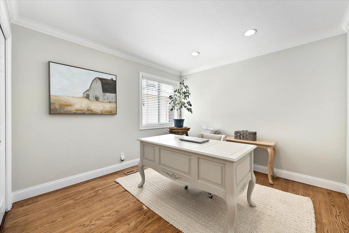 Detail Gallery Image 17 of 28 For 1826 Harris Ave, San Jose,  CA 95124 - 4 Beds | 2 Baths