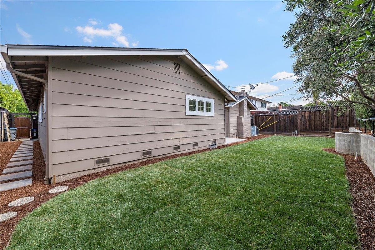 Detail Gallery Image 27 of 28 For 1826 Harris Ave, San Jose,  CA 95124 - 4 Beds | 2 Baths