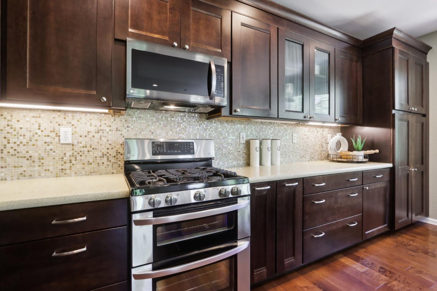 Detail Gallery Image 14 of 43 For 4496 Headen Way, Santa Clara,  CA 95054 - 3 Beds | 2/1 Baths