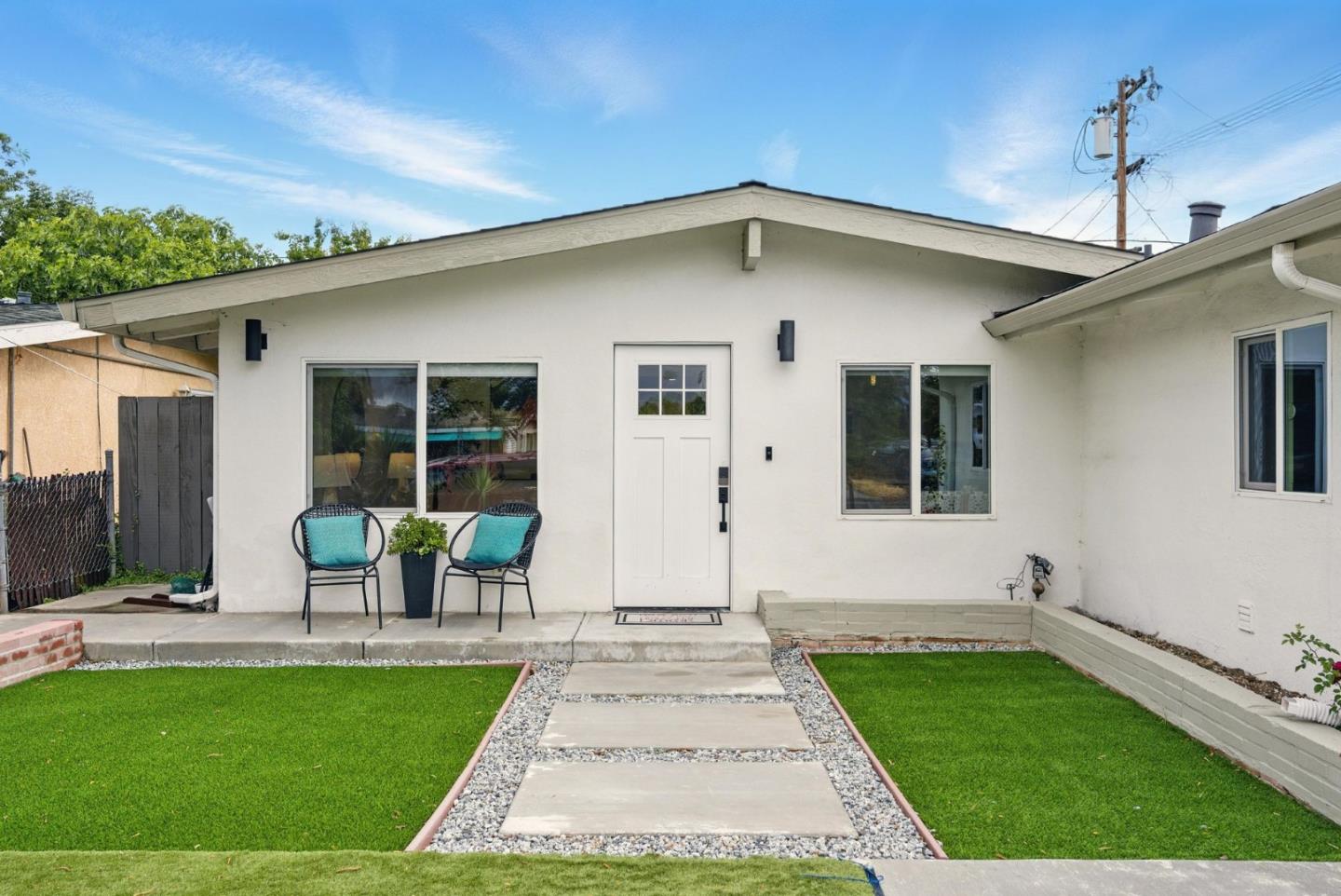 Detail Gallery Image 2 of 26 For 1652 Cathay Dr, San Jose,  CA 95122 - 3 Beds | 2 Baths