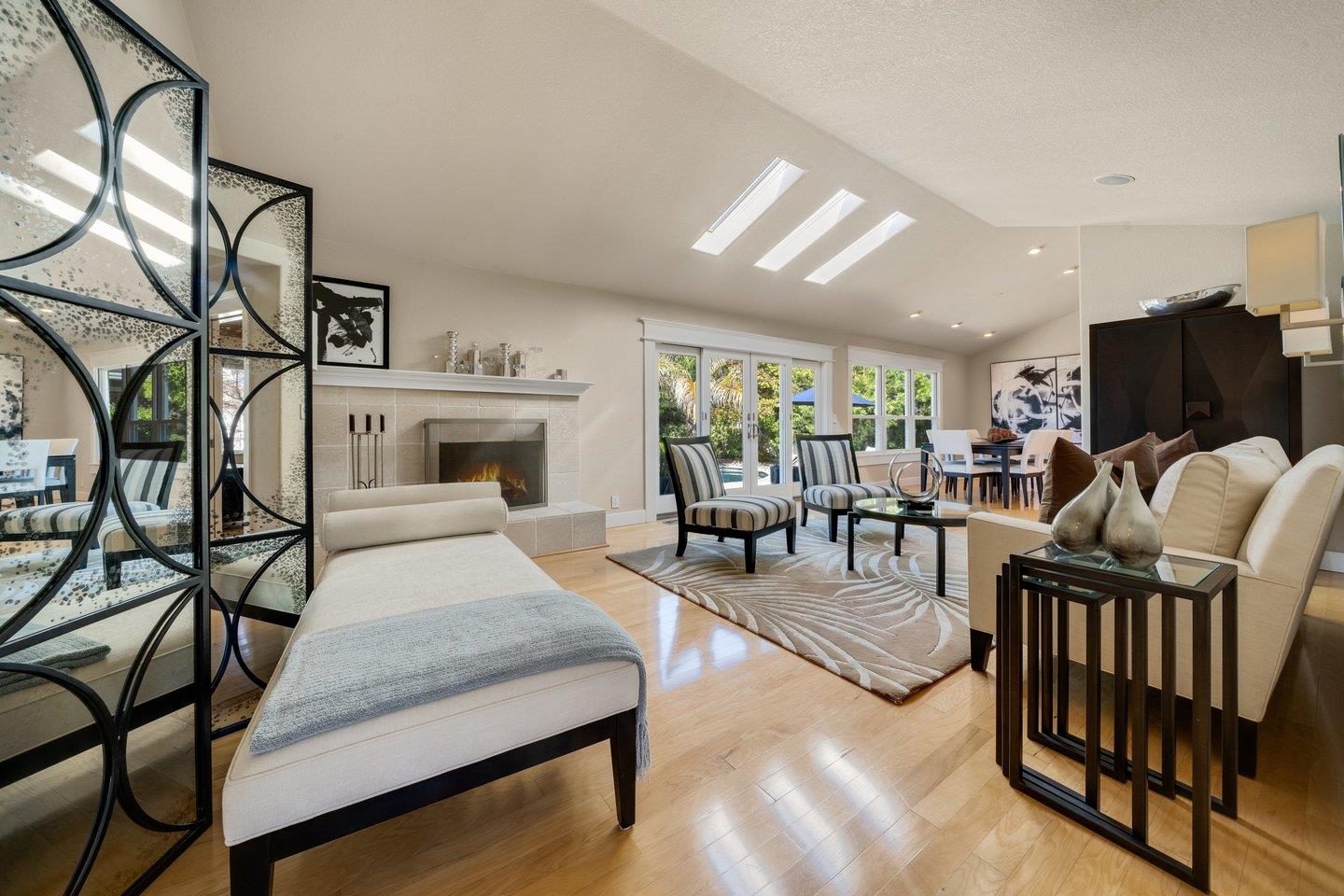 Detail Gallery Image 8 of 43 For 1155 via Jose, San Jose,  CA 95120 - 4 Beds | 2/1 Baths