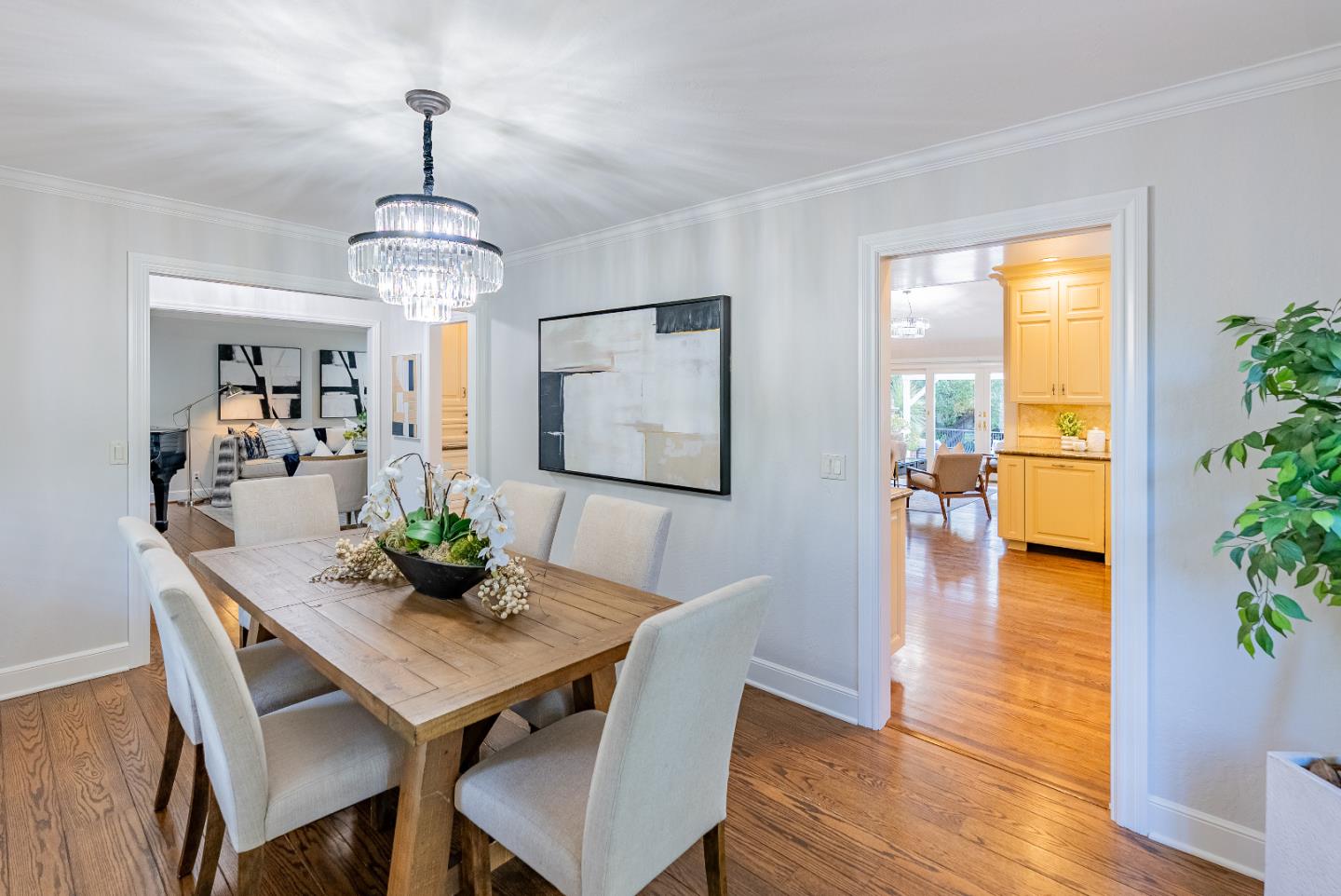Detail Gallery Image 10 of 58 For 10421 Phar Lap Dr, Cupertino,  CA 95014 - 5 Beds | 3 Baths