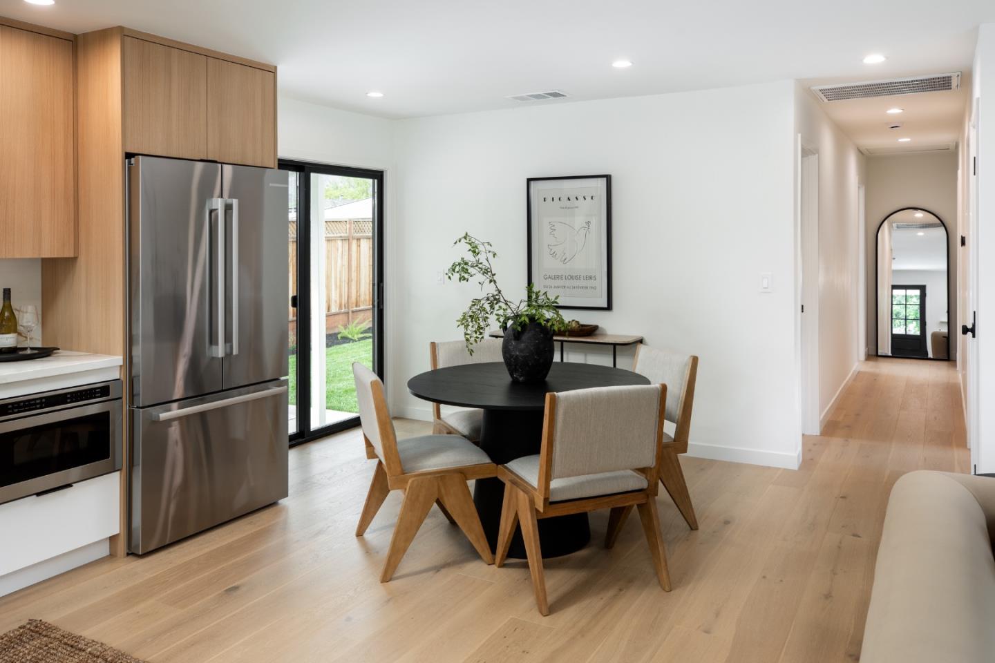 Detail Gallery Image 7 of 23 For 5193 Dent Ave, San Jose,  CA 95118 - 3 Beds | 2 Baths