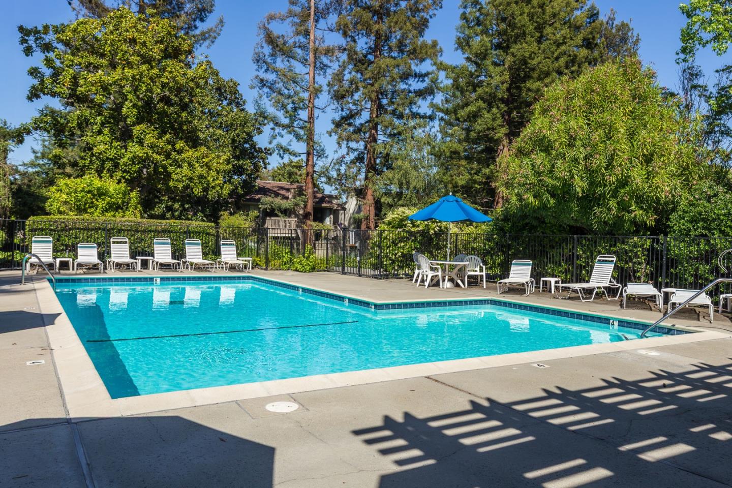 Detail Gallery Image 24 of 36 For 19414 Vineyard Ln, Saratoga,  CA 95070 - 3 Beds | 2/1 Baths