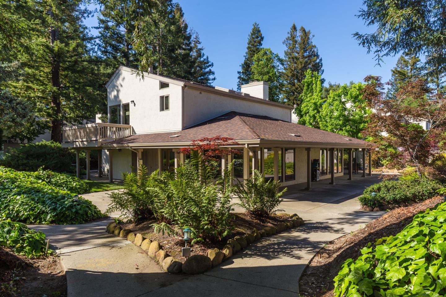 Detail Gallery Image 28 of 36 For 19414 Vineyard Ln, Saratoga,  CA 95070 - 3 Beds | 2/1 Baths