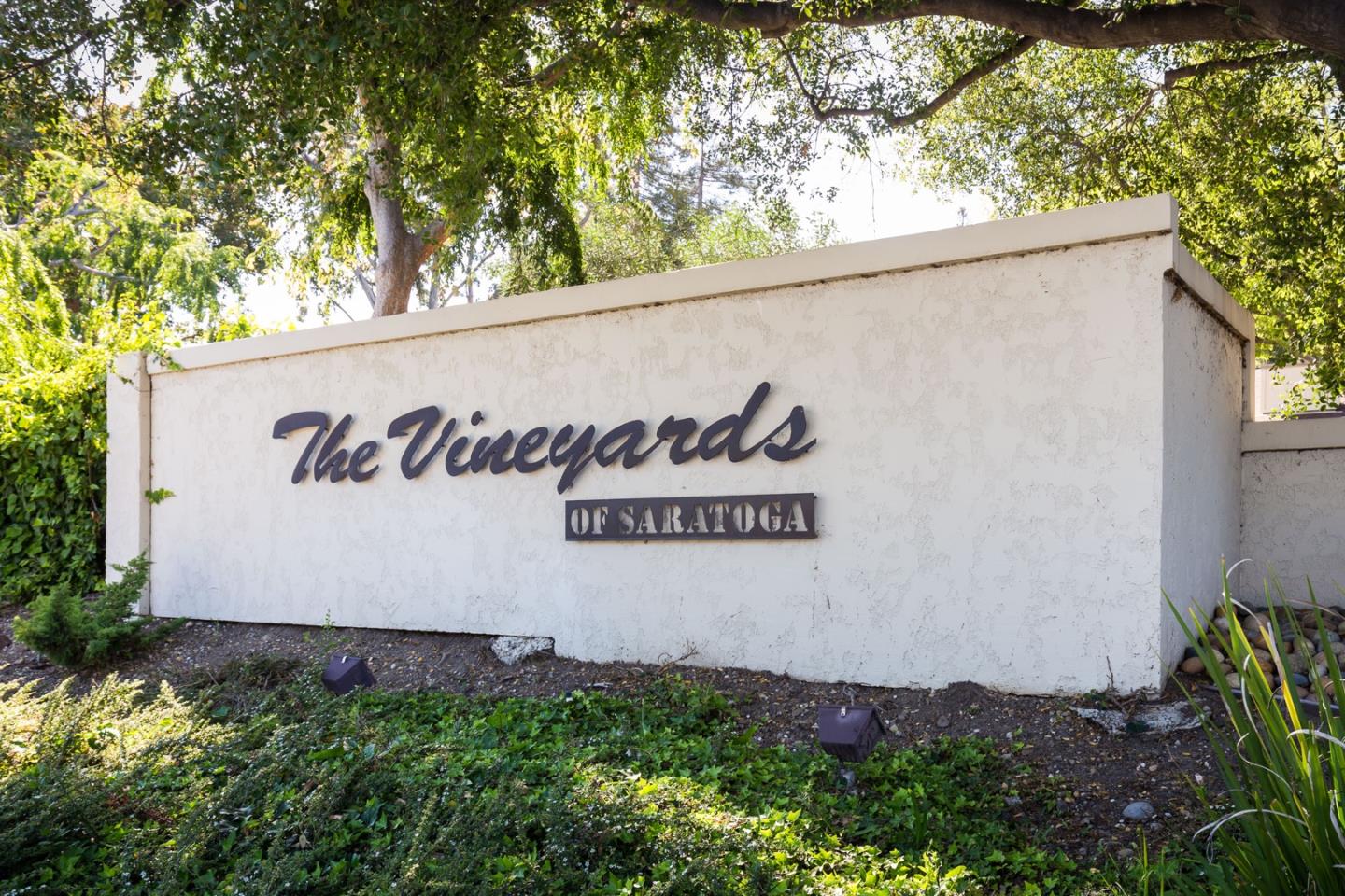 Detail Gallery Image 35 of 36 For 19414 Vineyard Ln, Saratoga,  CA 95070 - 3 Beds | 2/1 Baths