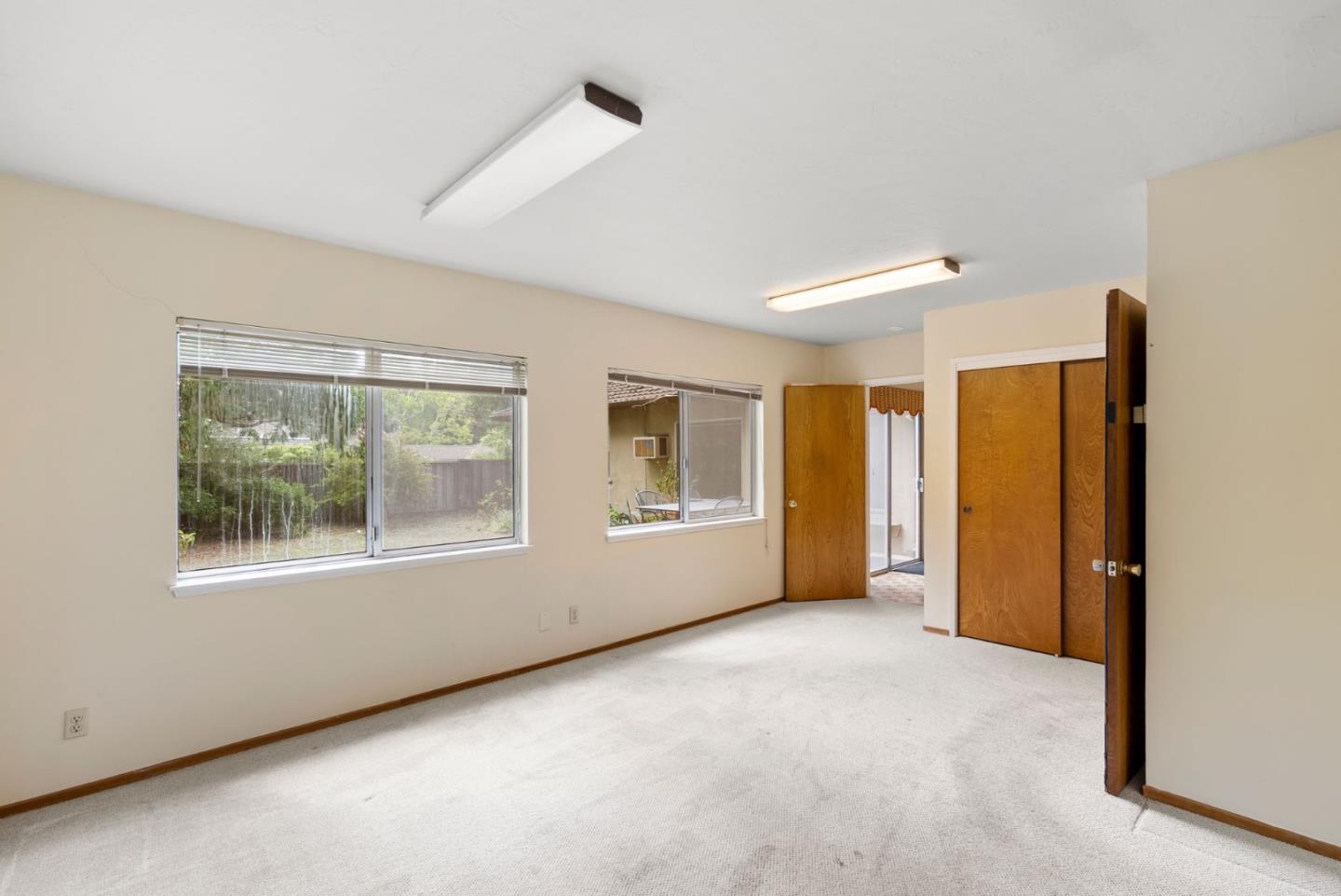 Detail Gallery Image 35 of 74 For 24401 Summerhill Ave, Los Altos,  CA 94024 - 4 Beds | 2 Baths