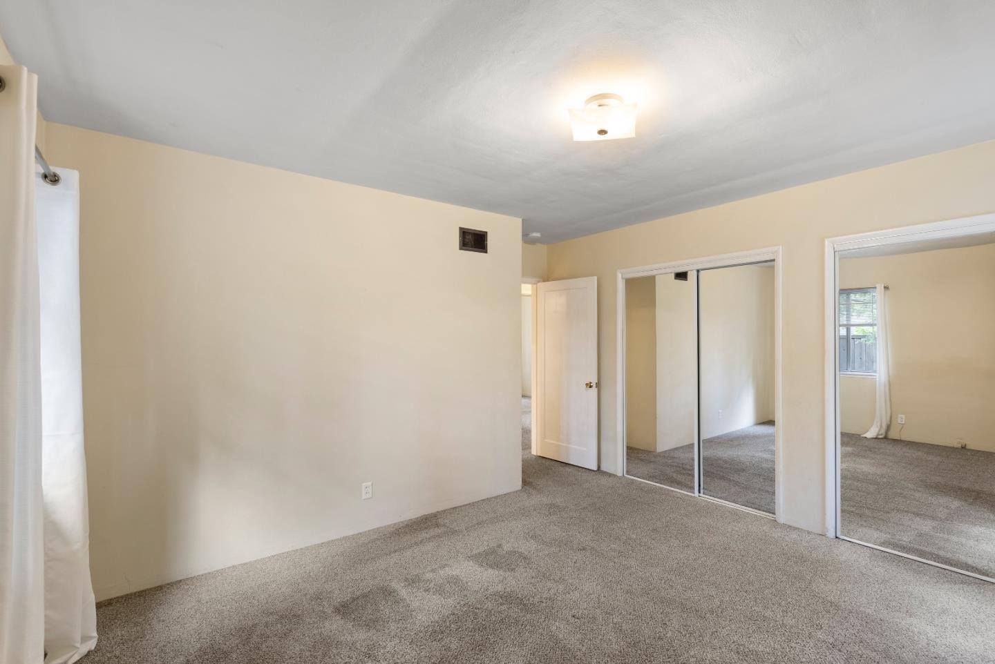 Detail Gallery Image 43 of 74 For 24401 Summerhill Ave, Los Altos,  CA 94024 - 4 Beds | 2 Baths