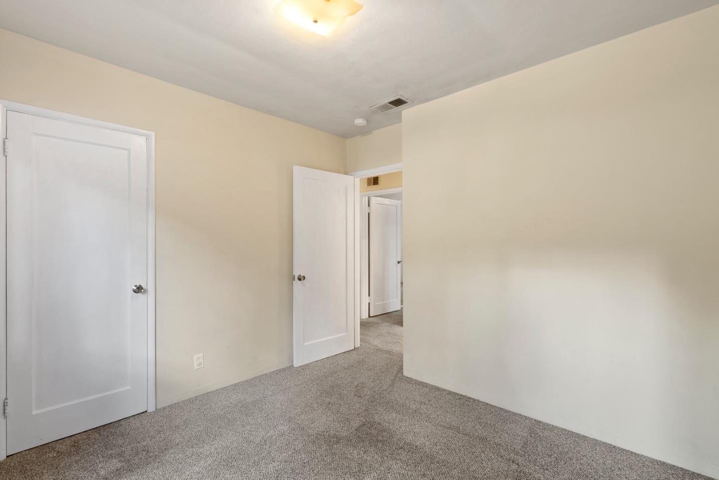 Detail Gallery Image 45 of 74 For 24401 Summerhill Ave, Los Altos,  CA 94024 - 4 Beds | 2 Baths
