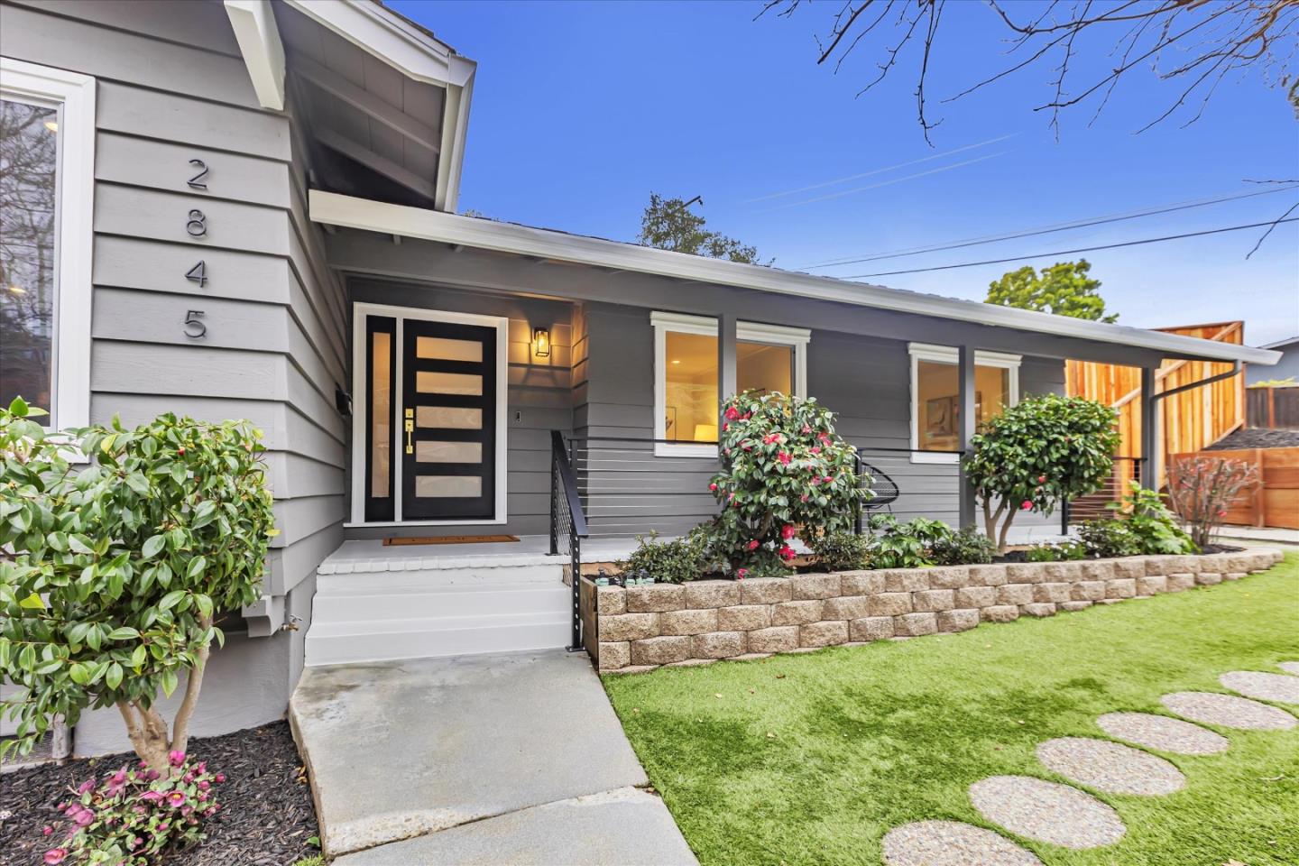 Detail Gallery Image 3 of 89 For 2845 Brittan Ave, San Carlos,  CA 94070 - 4 Beds | 2/1 Baths