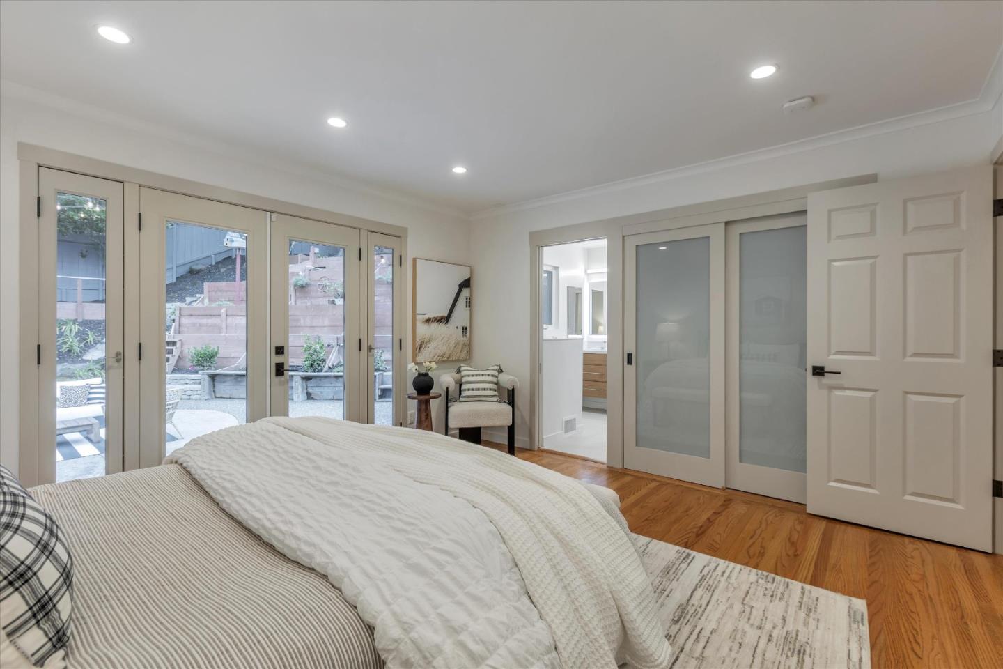 Detail Gallery Image 37 of 89 For 2845 Brittan Ave, San Carlos,  CA 94070 - 4 Beds | 2/1 Baths