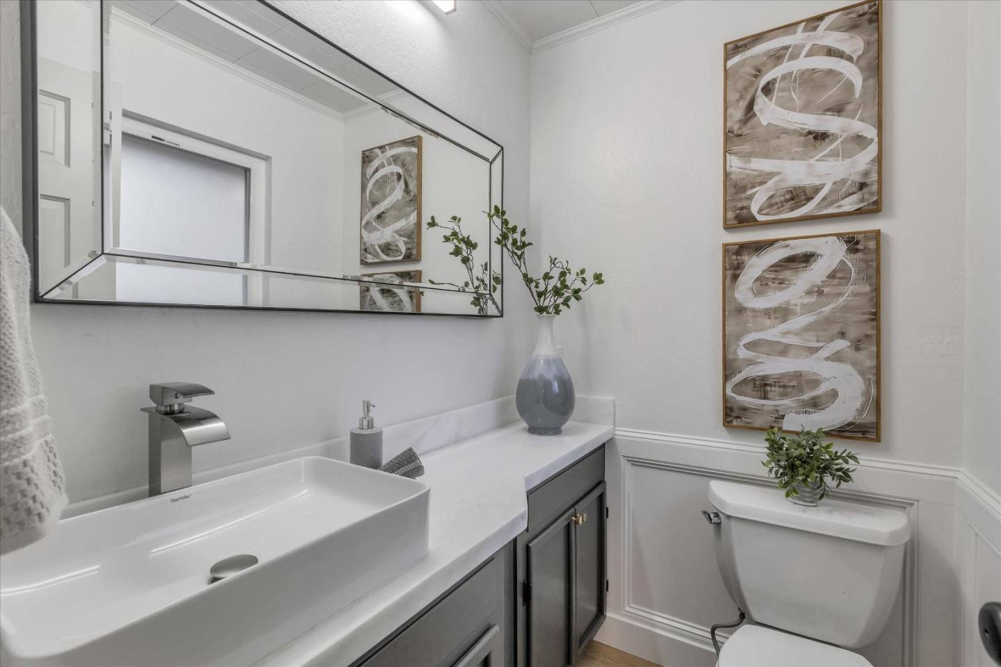Detail Gallery Image 44 of 89 For 2845 Brittan Ave, San Carlos,  CA 94070 - 4 Beds | 2/1 Baths