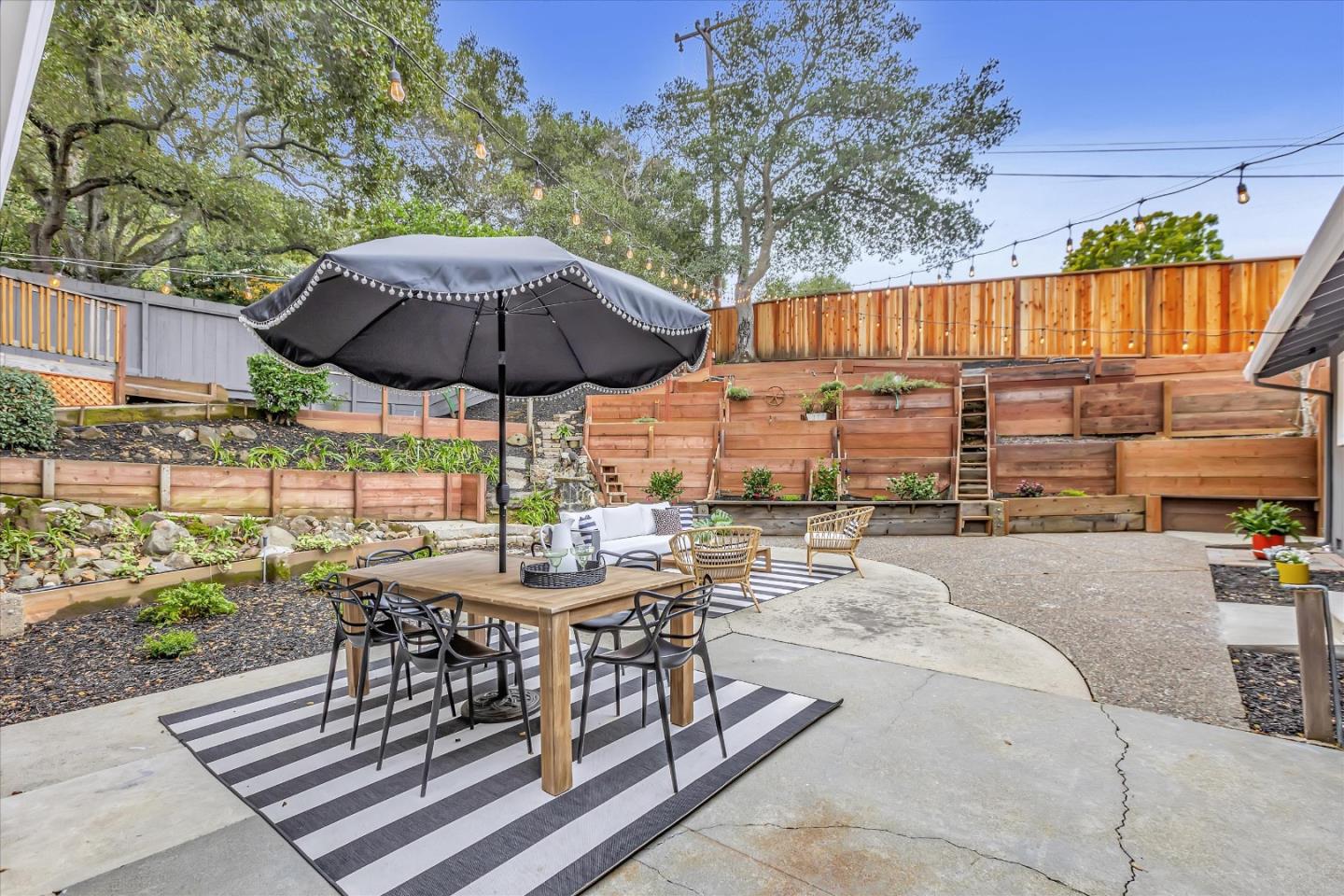 Detail Gallery Image 50 of 89 For 2845 Brittan Ave, San Carlos,  CA 94070 - 4 Beds | 2/1 Baths