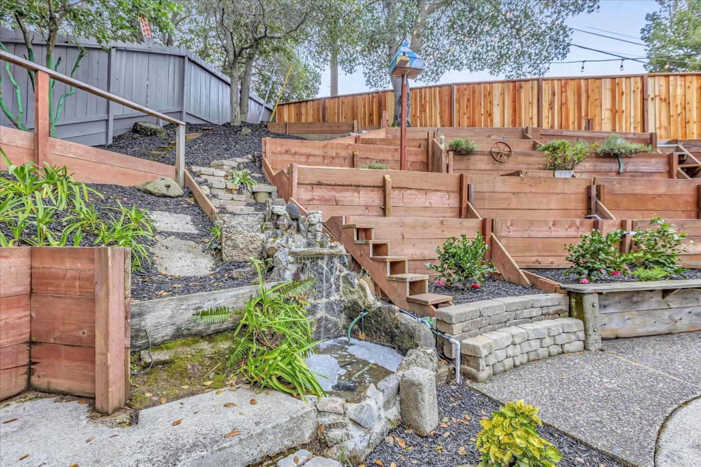Detail Gallery Image 55 of 89 For 2845 Brittan Ave, San Carlos,  CA 94070 - 4 Beds | 2/1 Baths